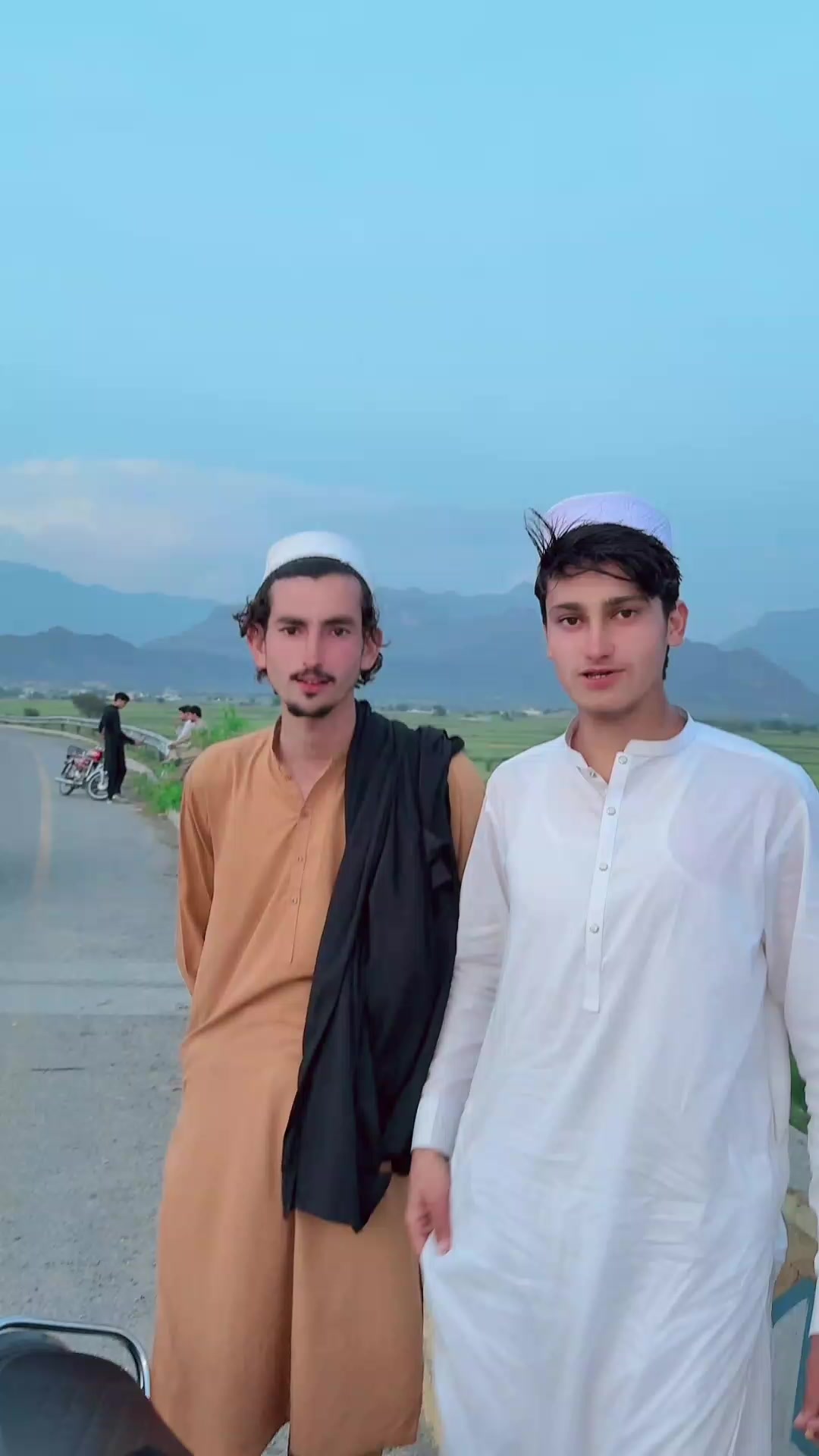 @🦅عاکف💢پھٹان🥷✈️
