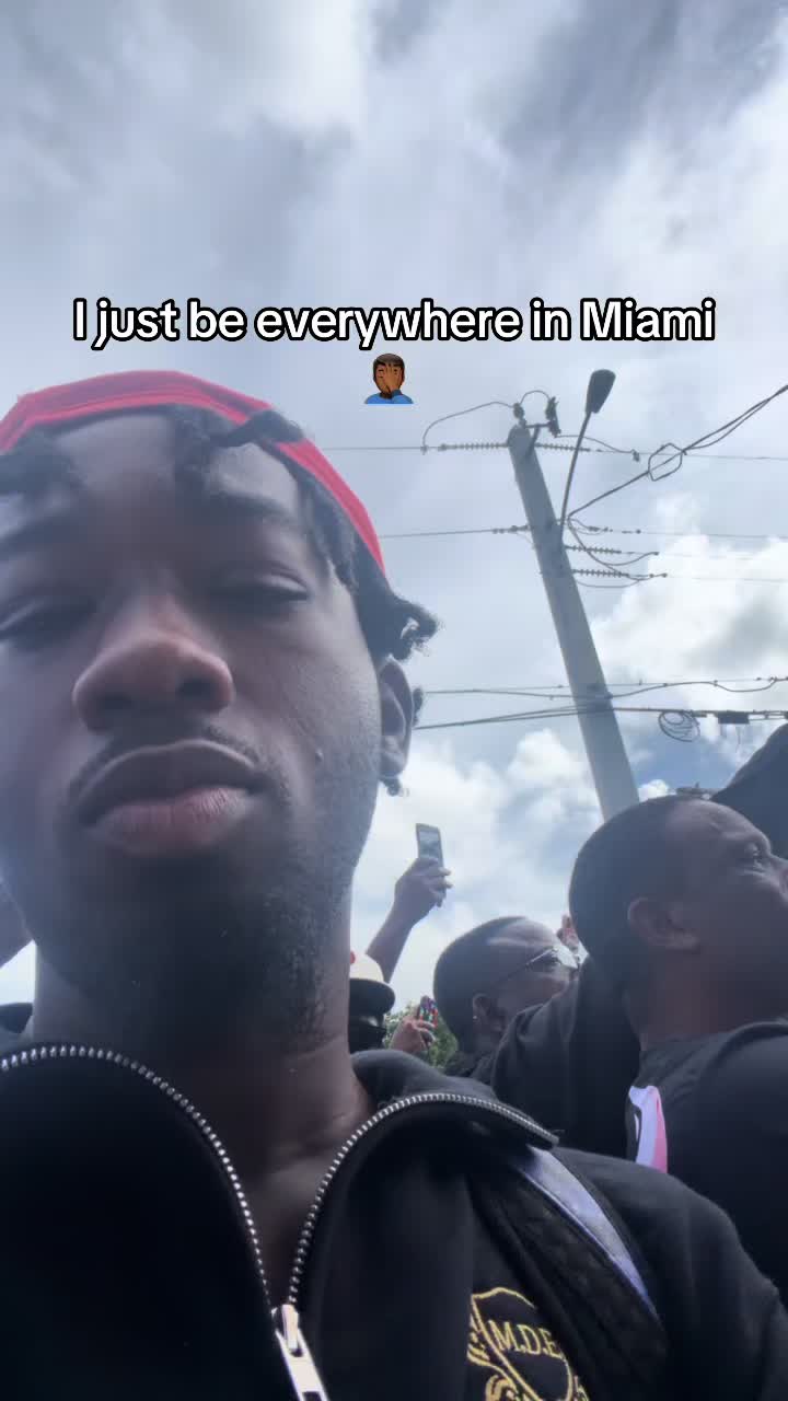 @AJ 🇭🇹