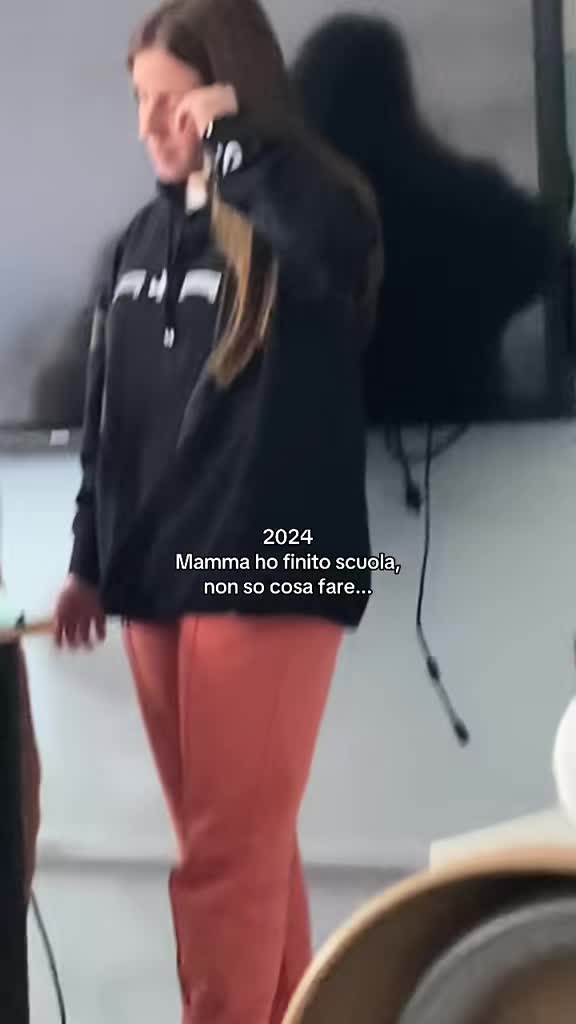 @teresabove_