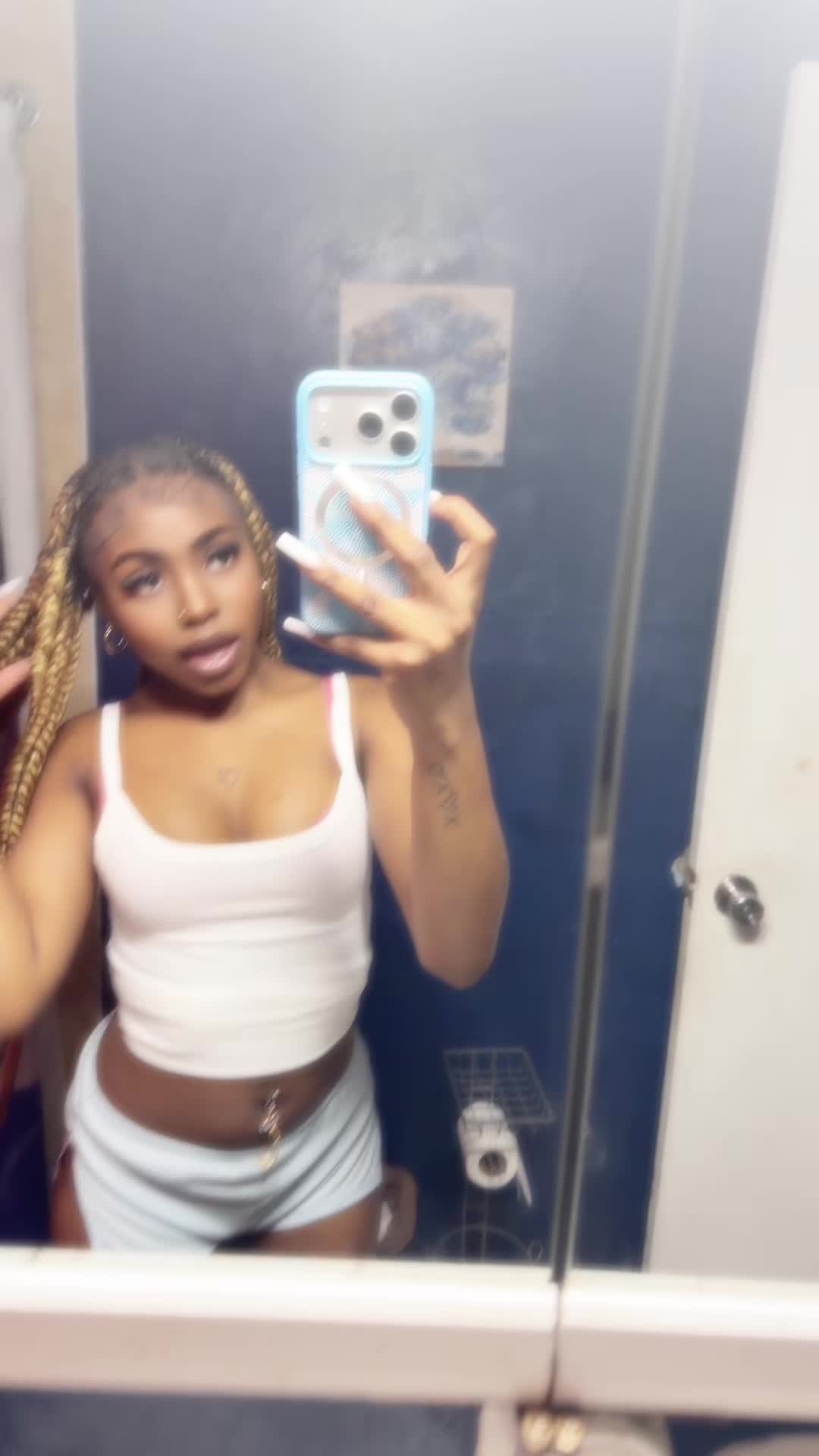 @dumpergrl._