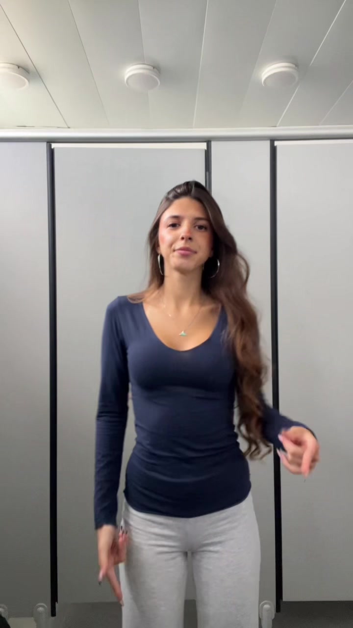 @Ayala_ariel10
