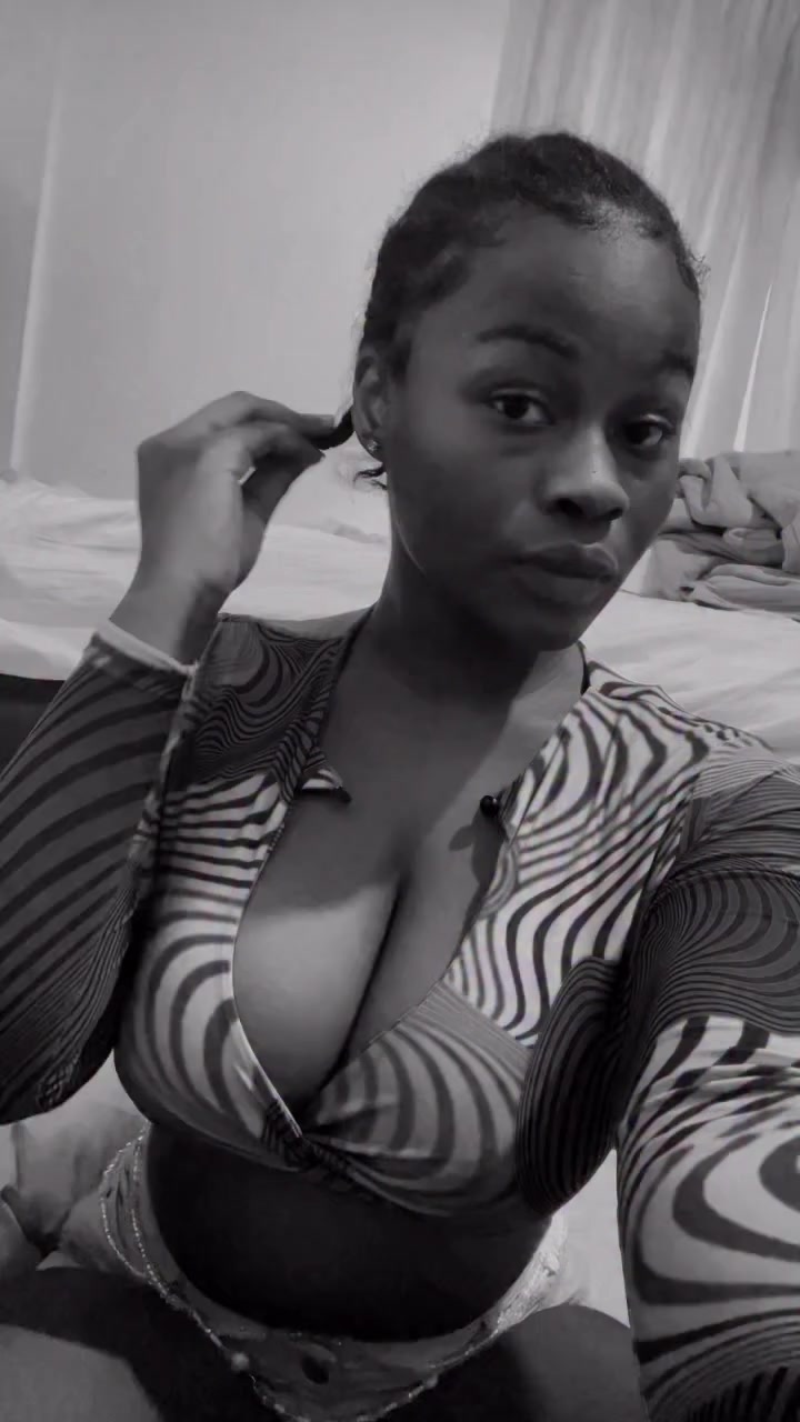@Efya💕🌹