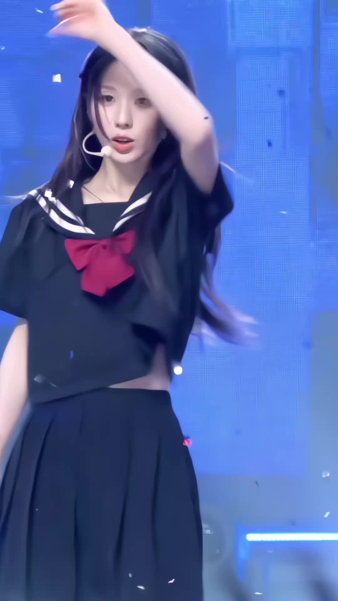 @jeon ♡ heejın.