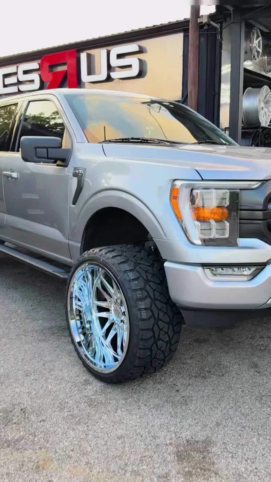 @Tires R Us