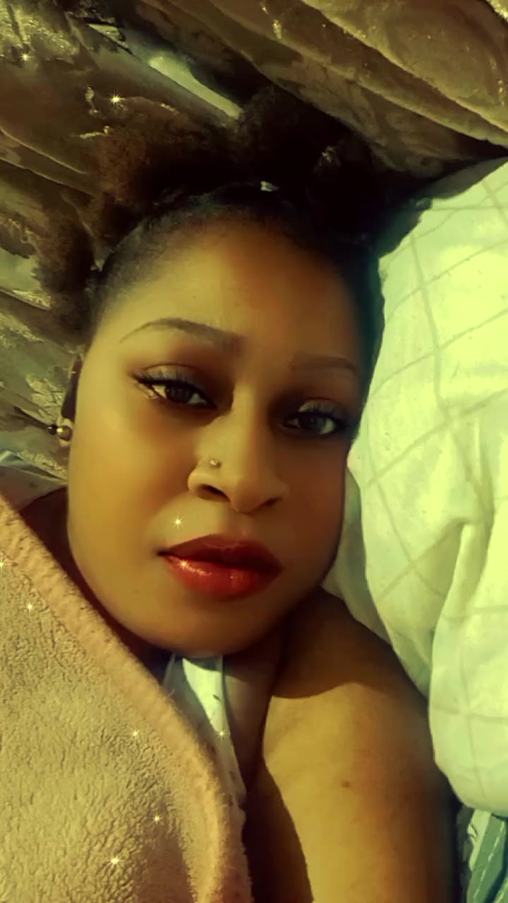 @Queentee001