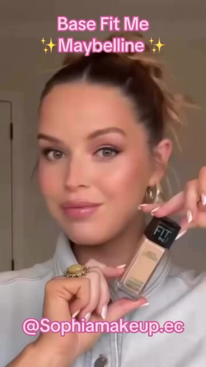 @SOPHIAMAKEUP