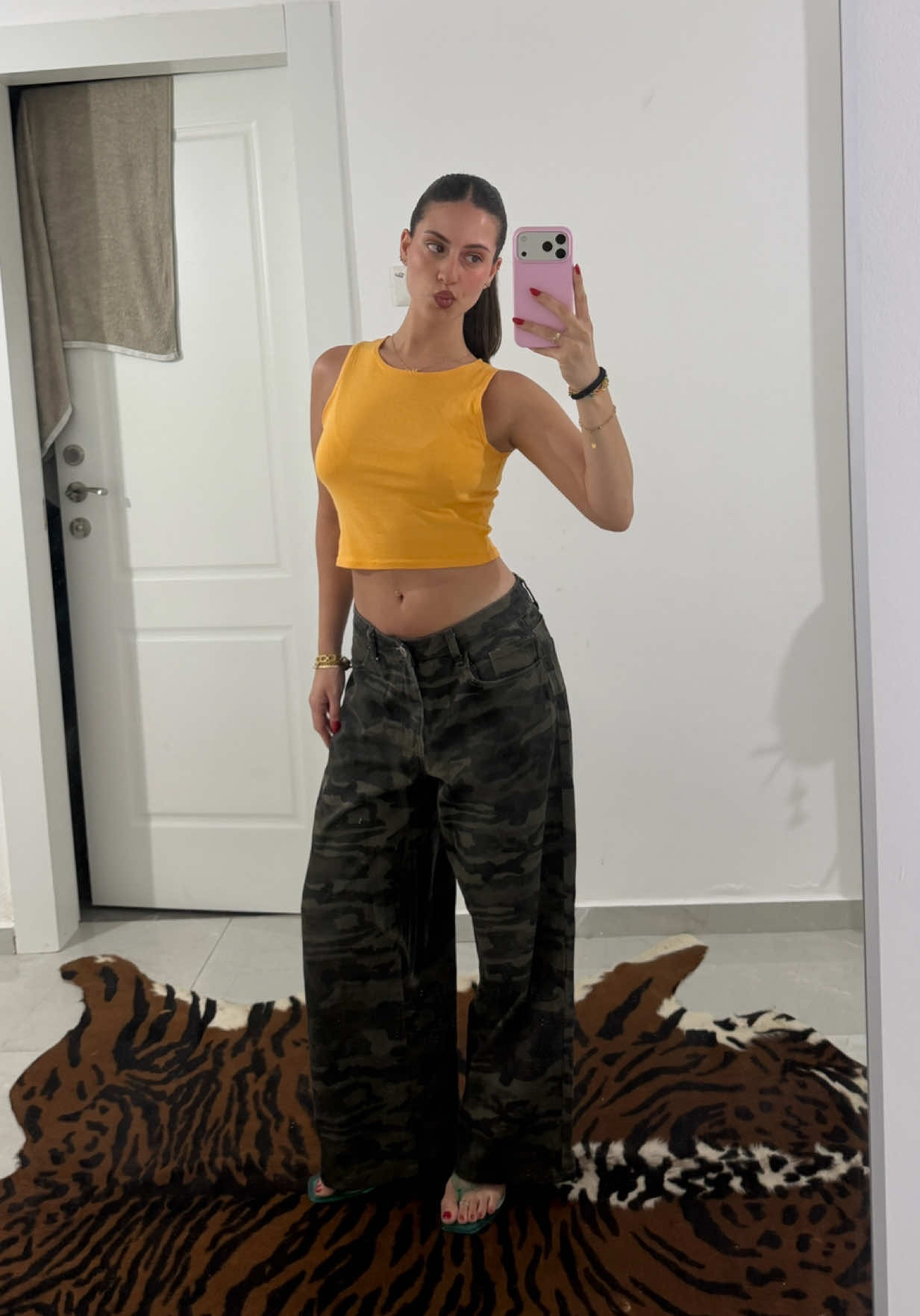 @Noabella