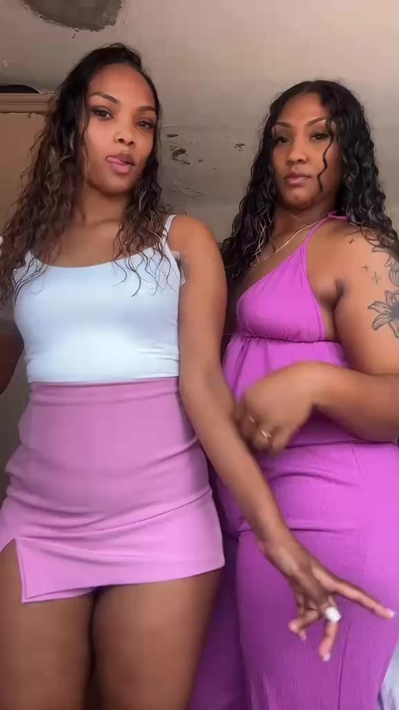 @Tezia