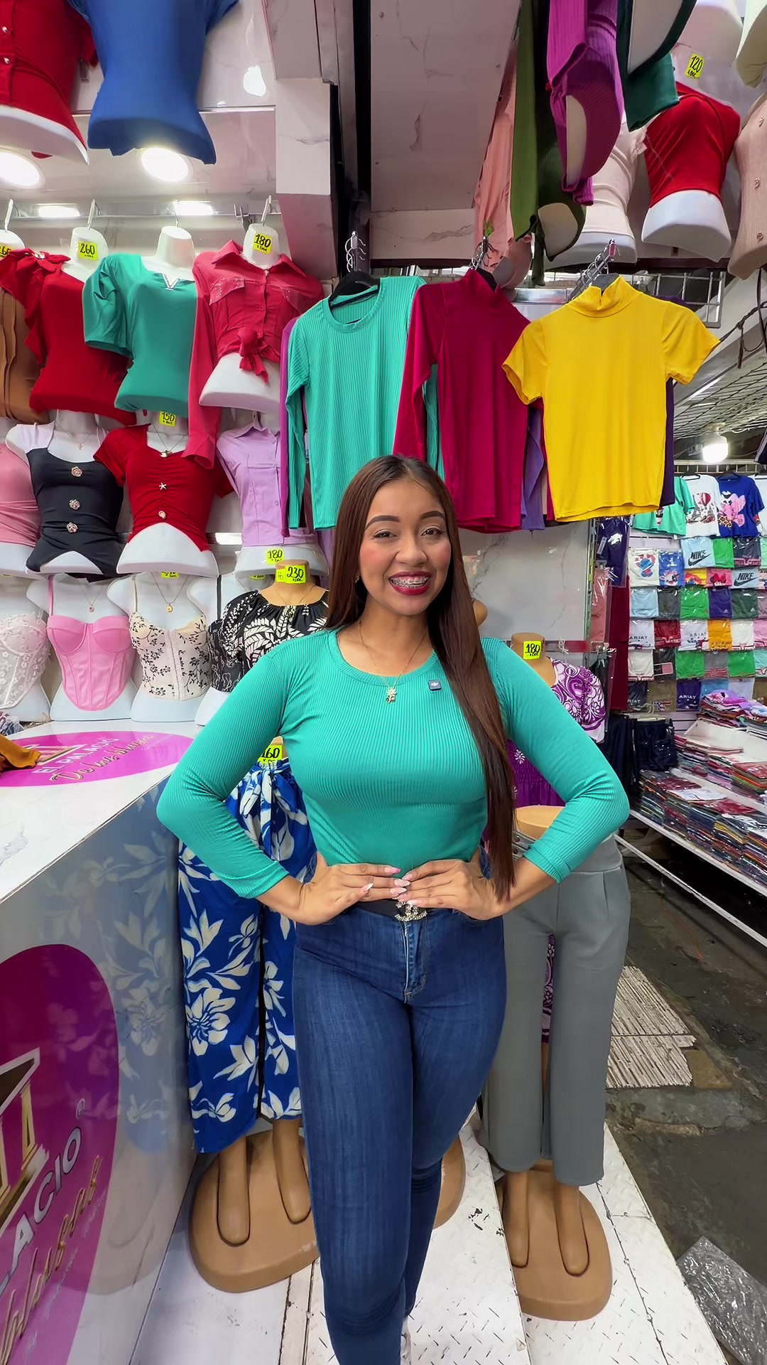 @✨EL PALACIO DE LAS BLUSAS🕌