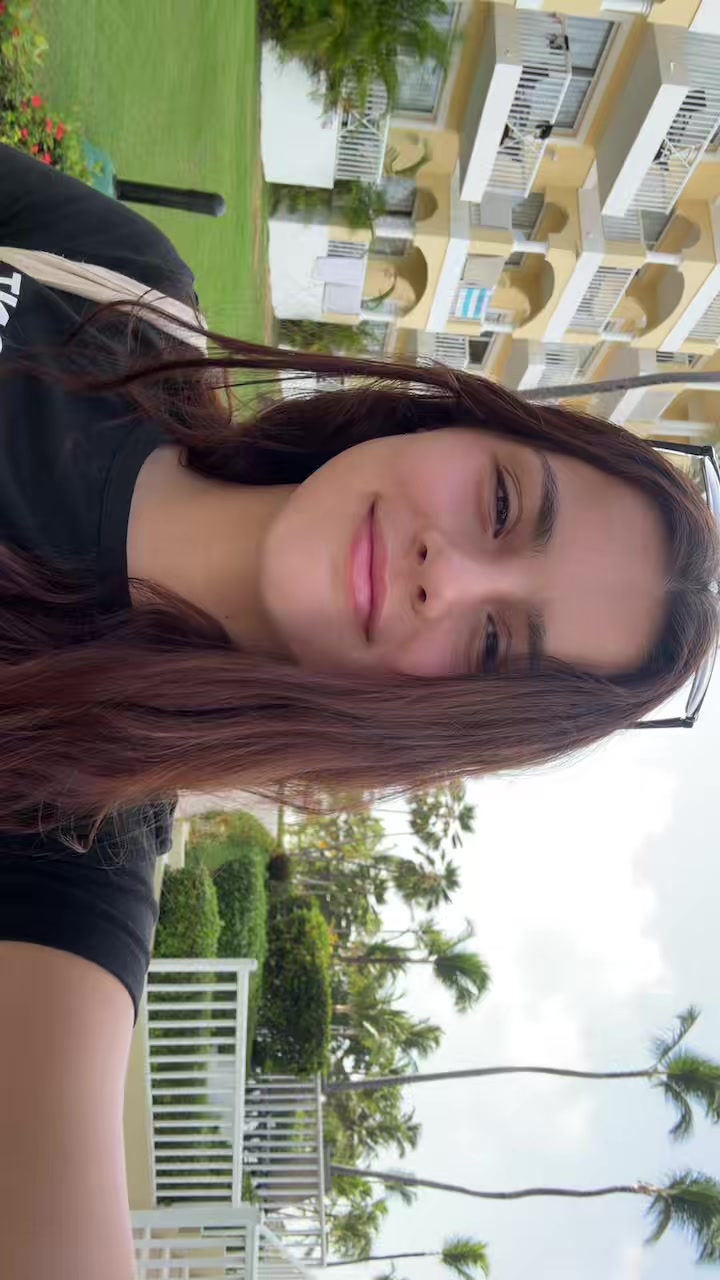 @𝐽𝑎𝑧🫀