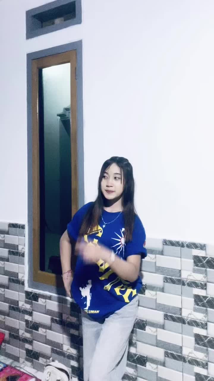 @ulyaaa