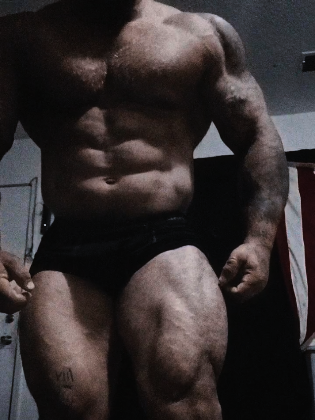 @Flesh_artist_1985
