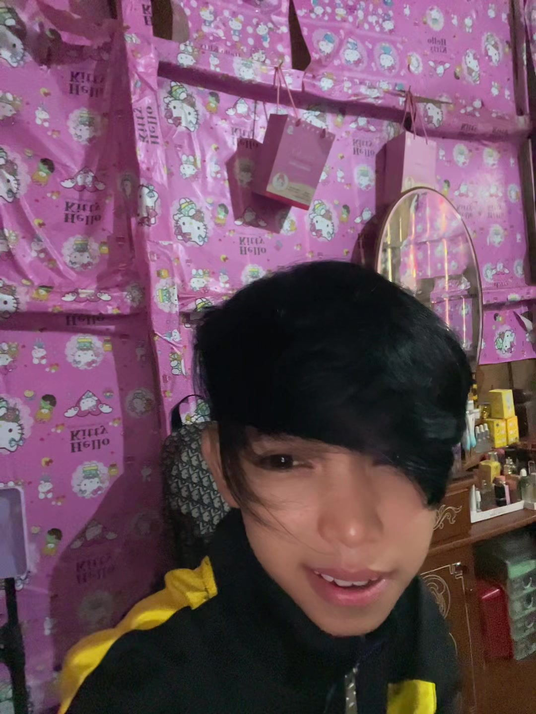 @Vann-វណ្ណ