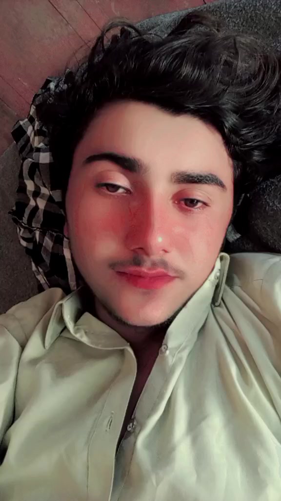 @ملانہ ✌️