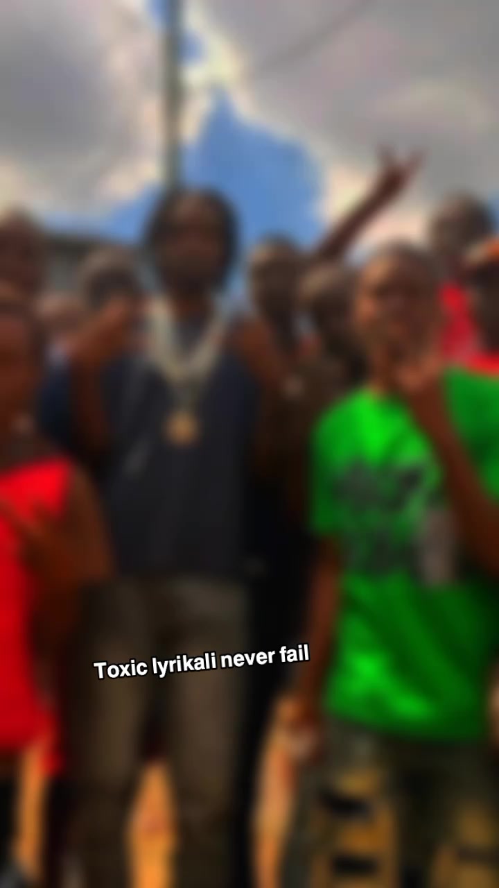 @𝐓𝐎𝐗𝐈𝐂 𝐋𝐘𝐑𝐈𝐊𝐀𝐋𝐈