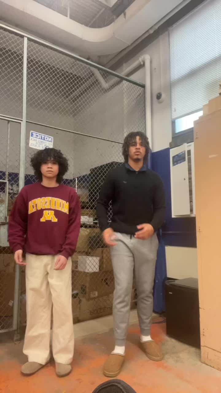 @d4