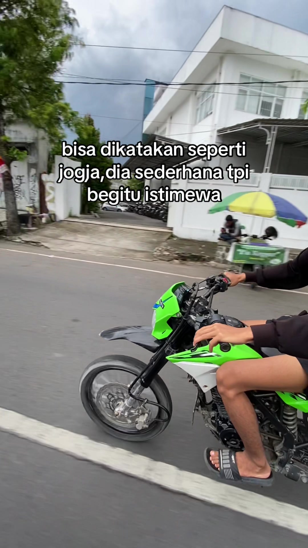 @Jhnvraaa