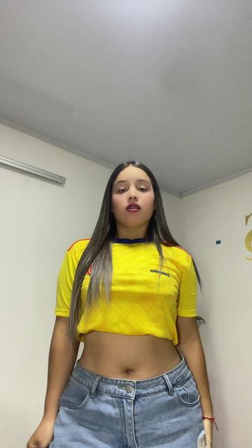 @Estefania🍒