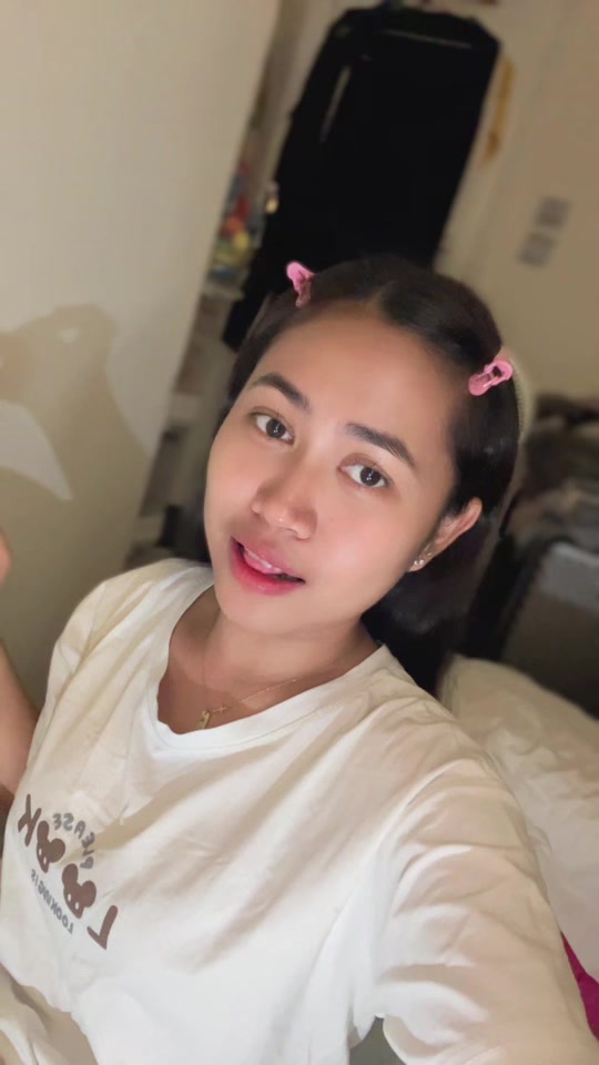 @Dek_®️🤍🇭🇰