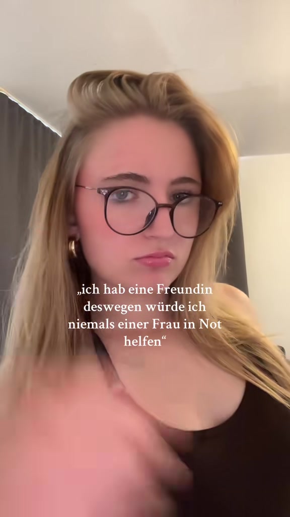 @Jessi🌸/Mit 14 Mama geworden🩵