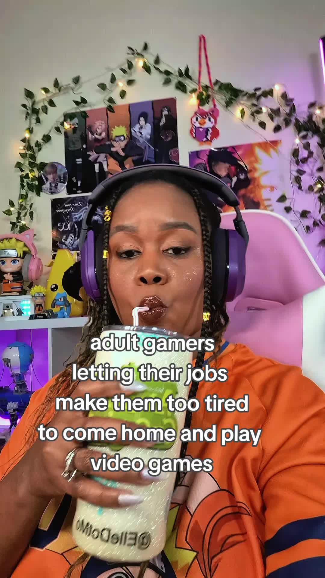 @✨ElleDotMo✨
