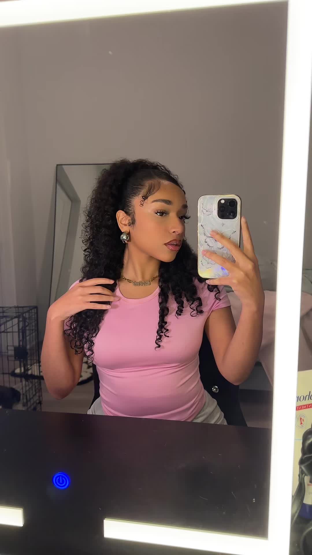 @Jazlyn Danielle ♡