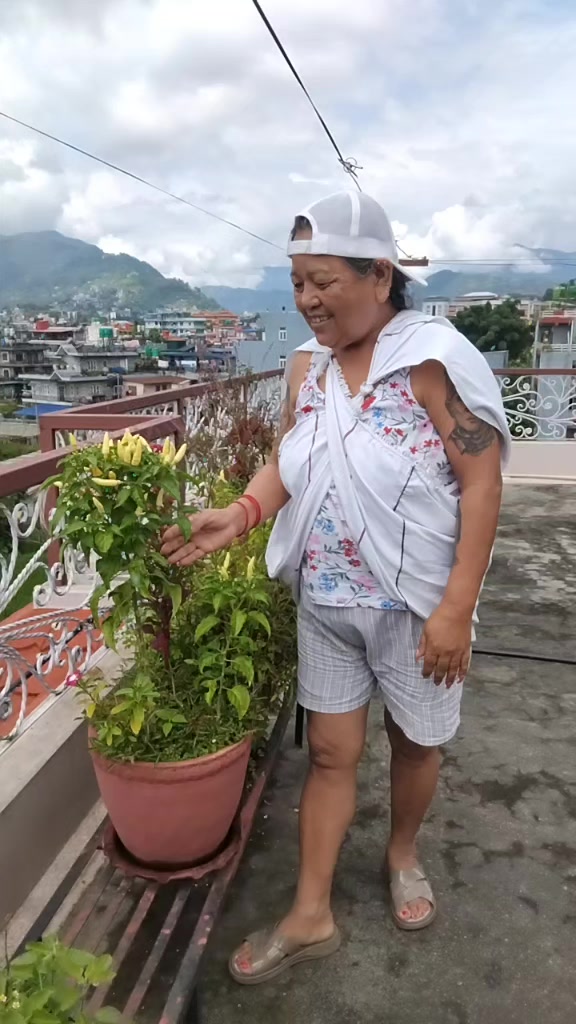 @meera gurung