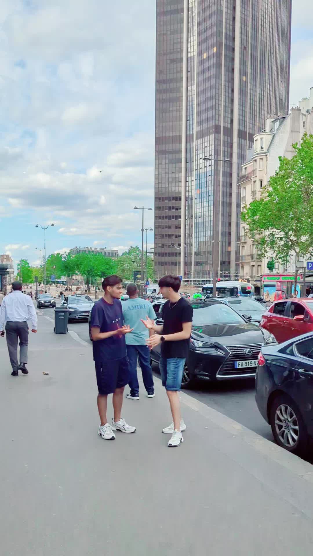 @M ZUBAIR🇵🇰🇫🇷☠️❤️