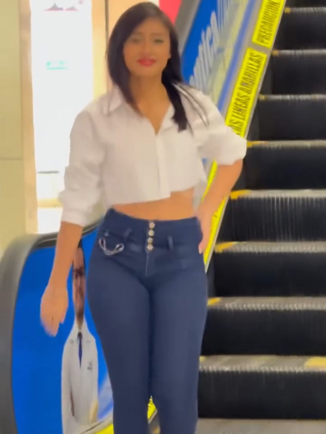 @Brenda Sernaque Fuentes