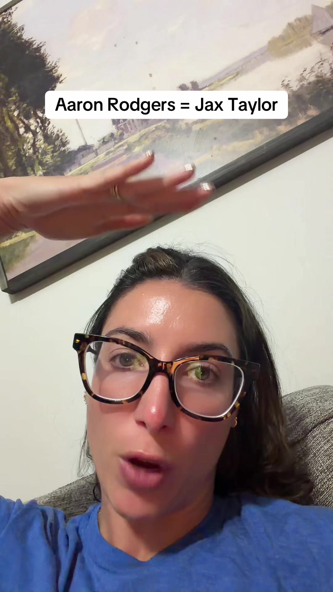 @adriannaiafolla