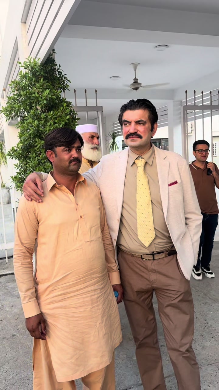@Sher Afzal Khan Marwat