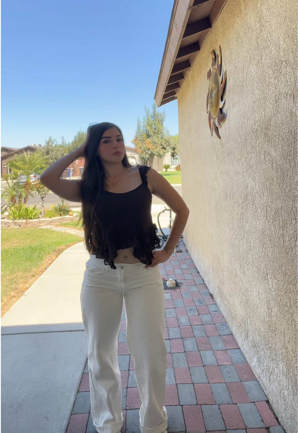 @Paola