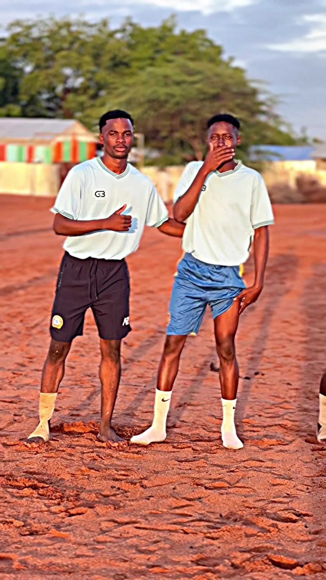 @Apullhi Omar 8 🇰🇪