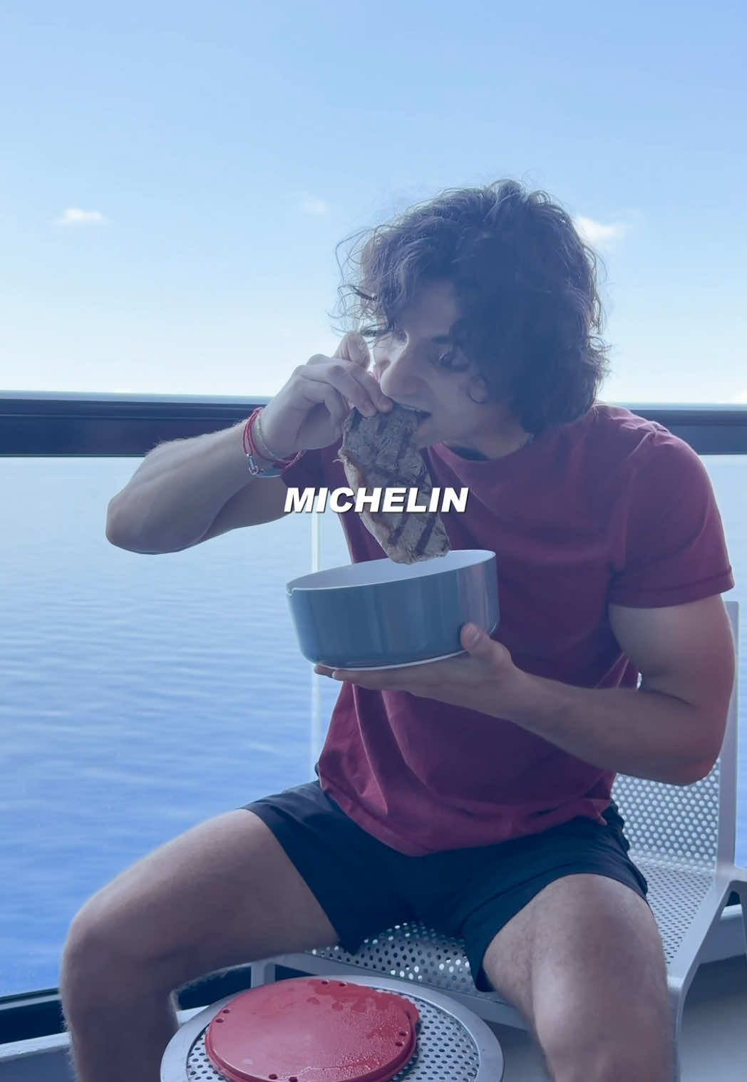 @louisg