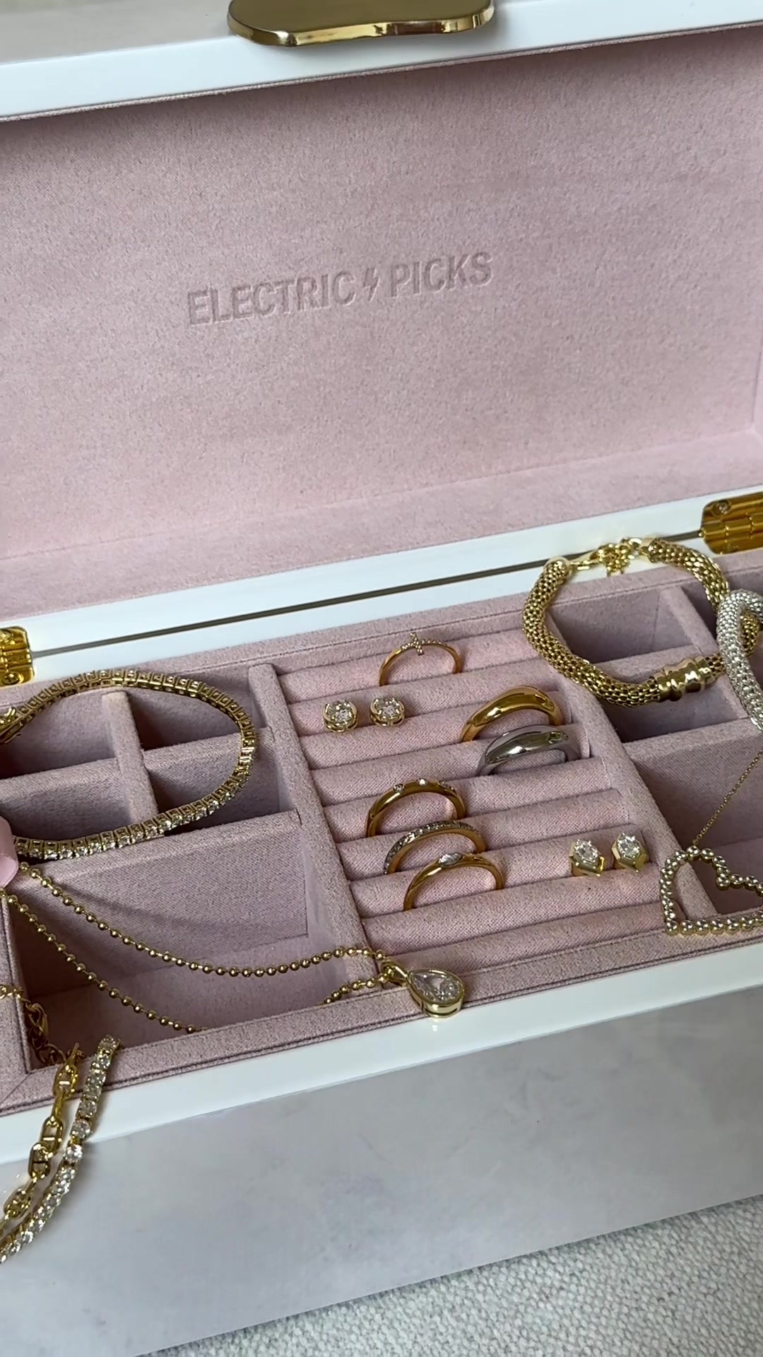 @Electric Picks Jewelry