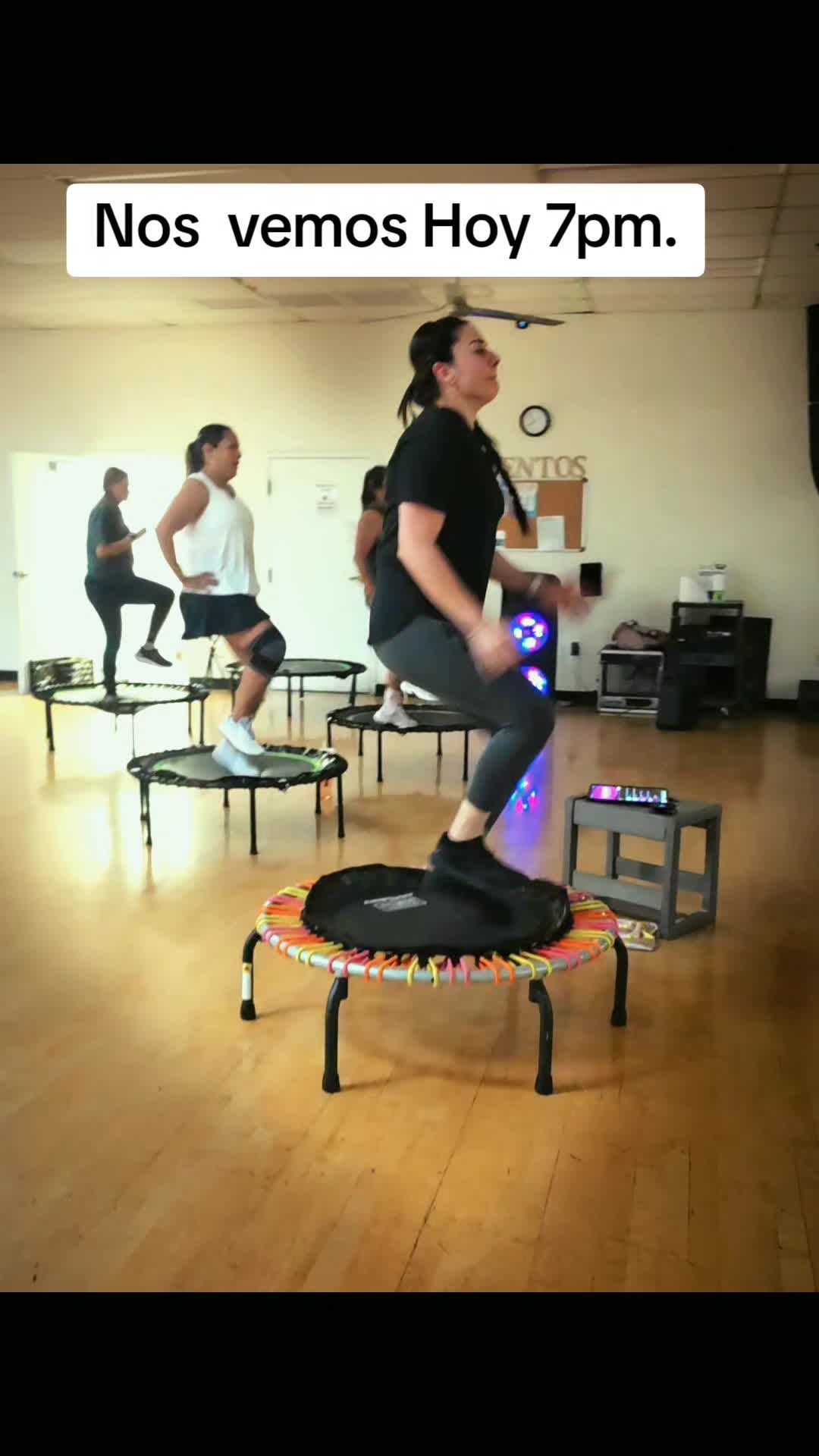 @Ari Alvarado jumping studio