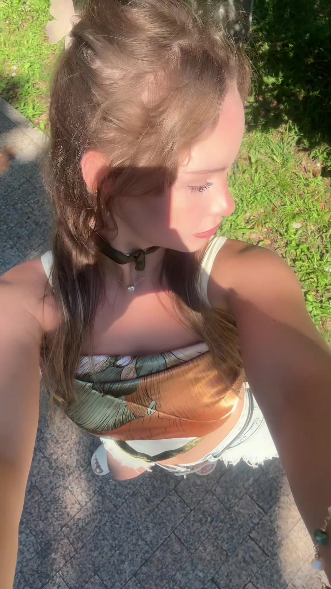 @Ari