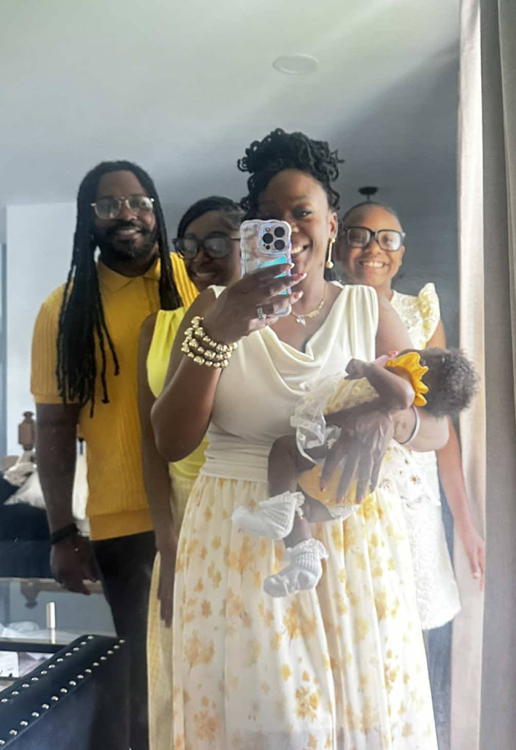 @Tahj- |Wife|Mom