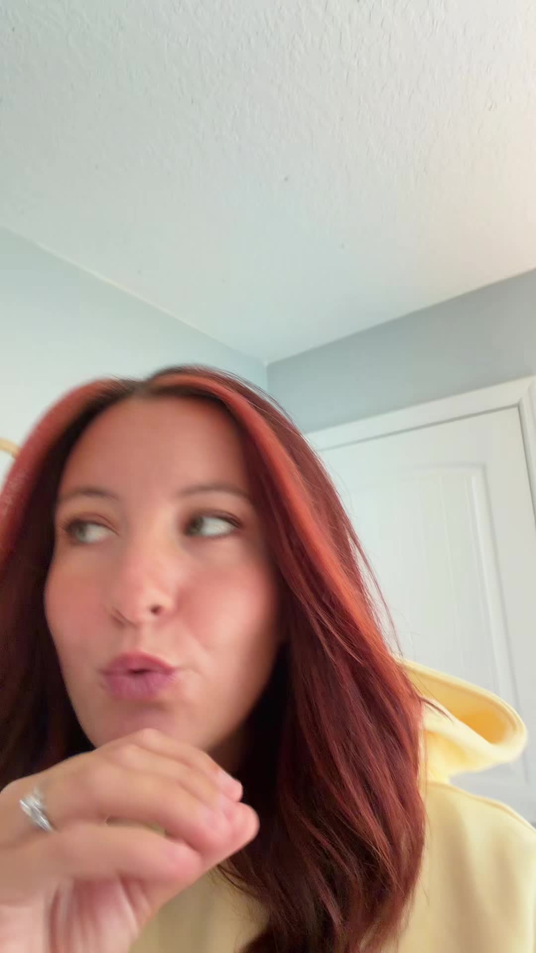 @momwithaplot