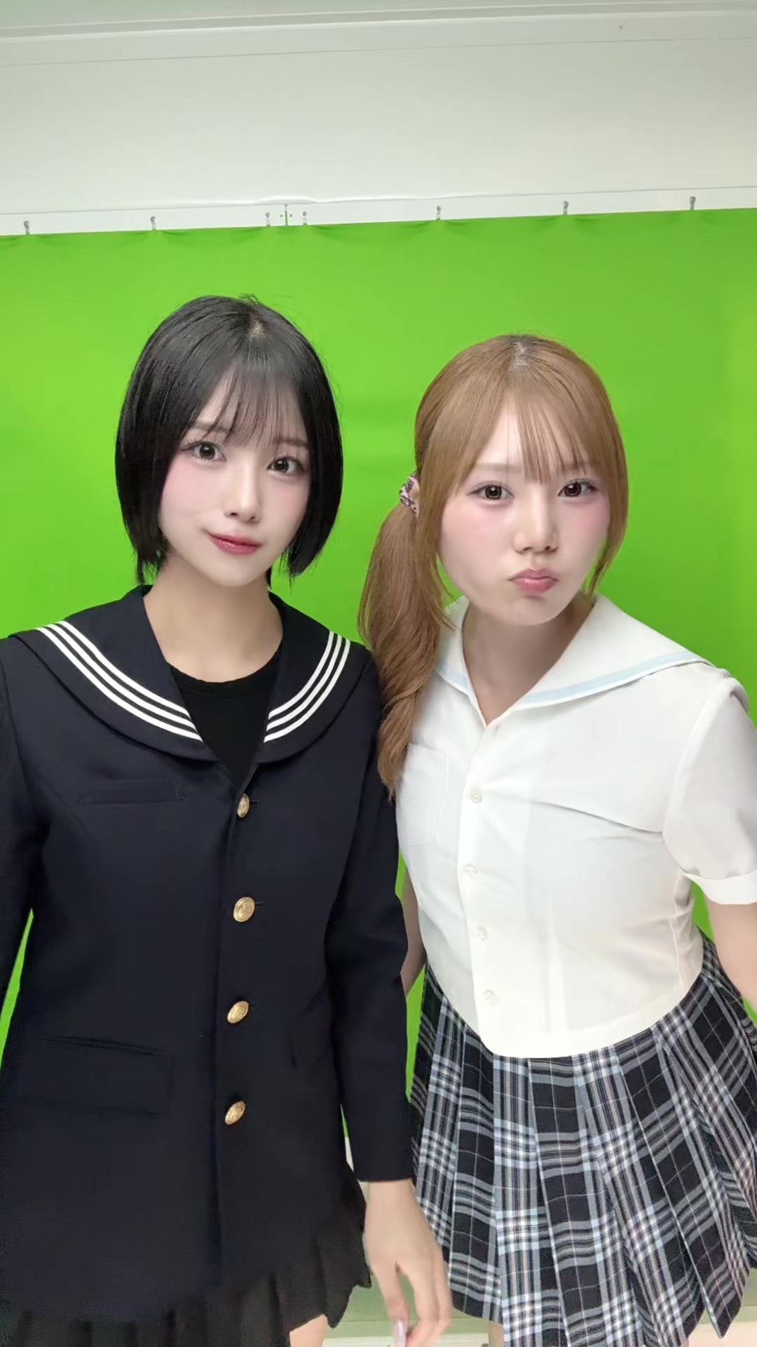 @安達玲奈