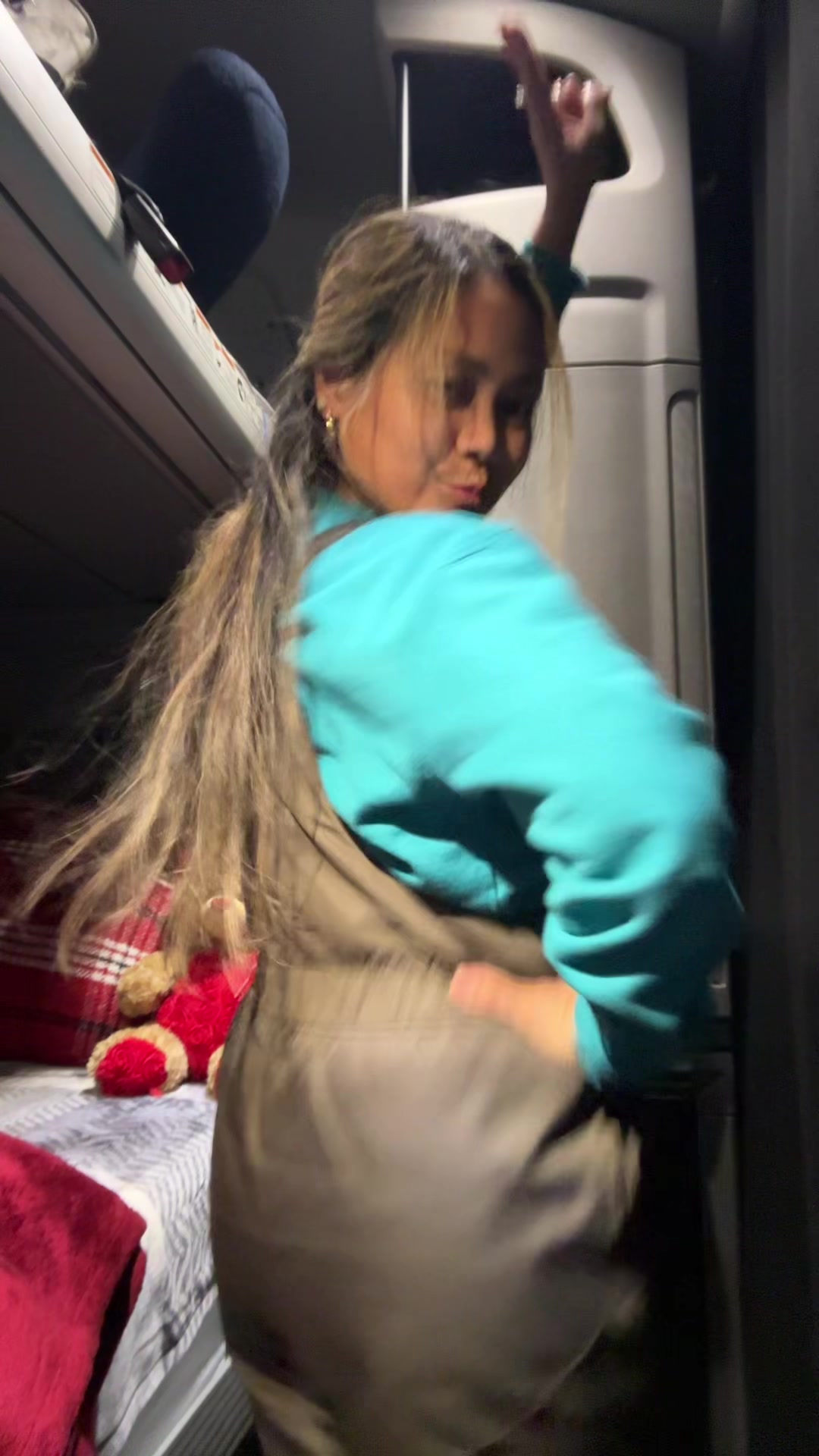 @Pinay Trucker Girl USA