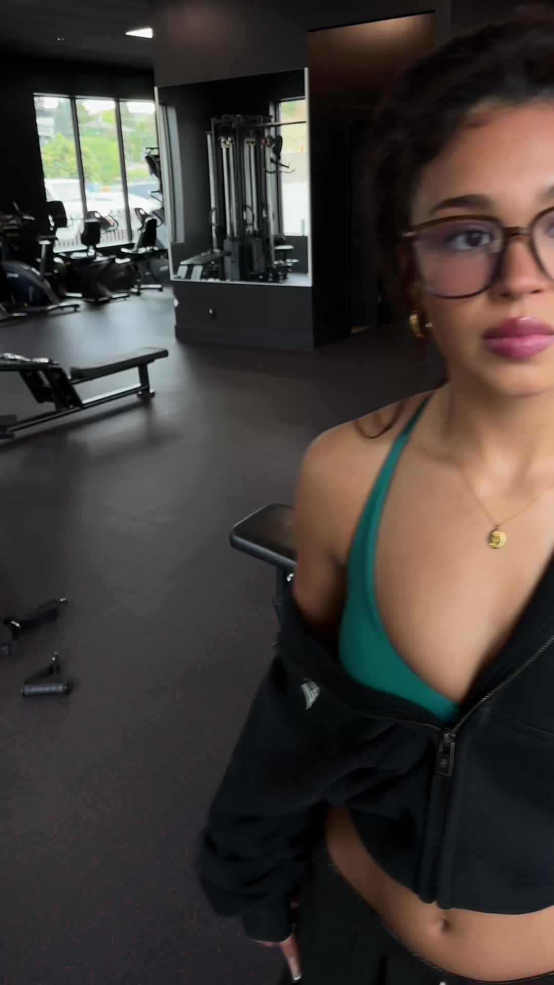 @KiaraLift