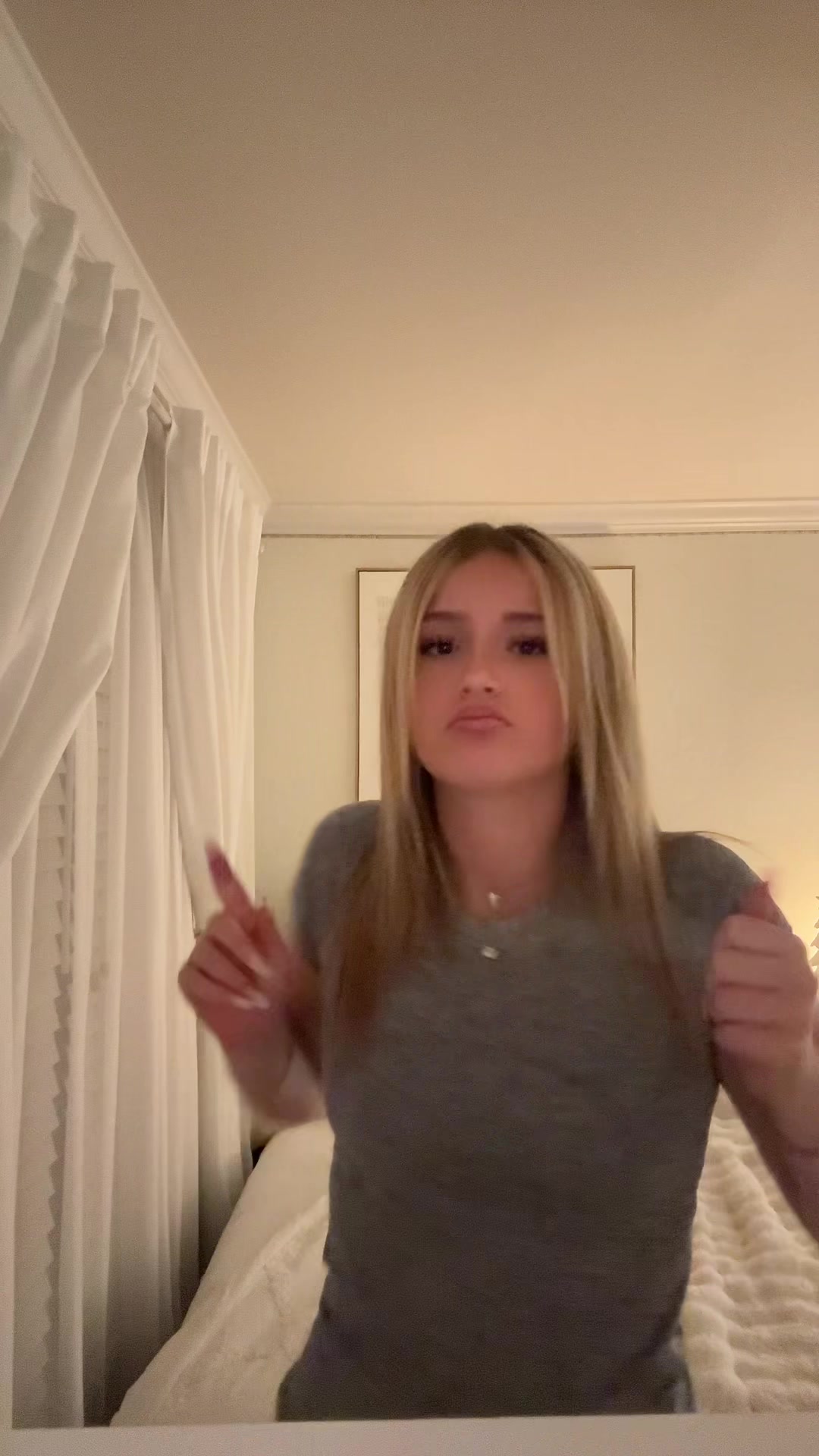 @ella