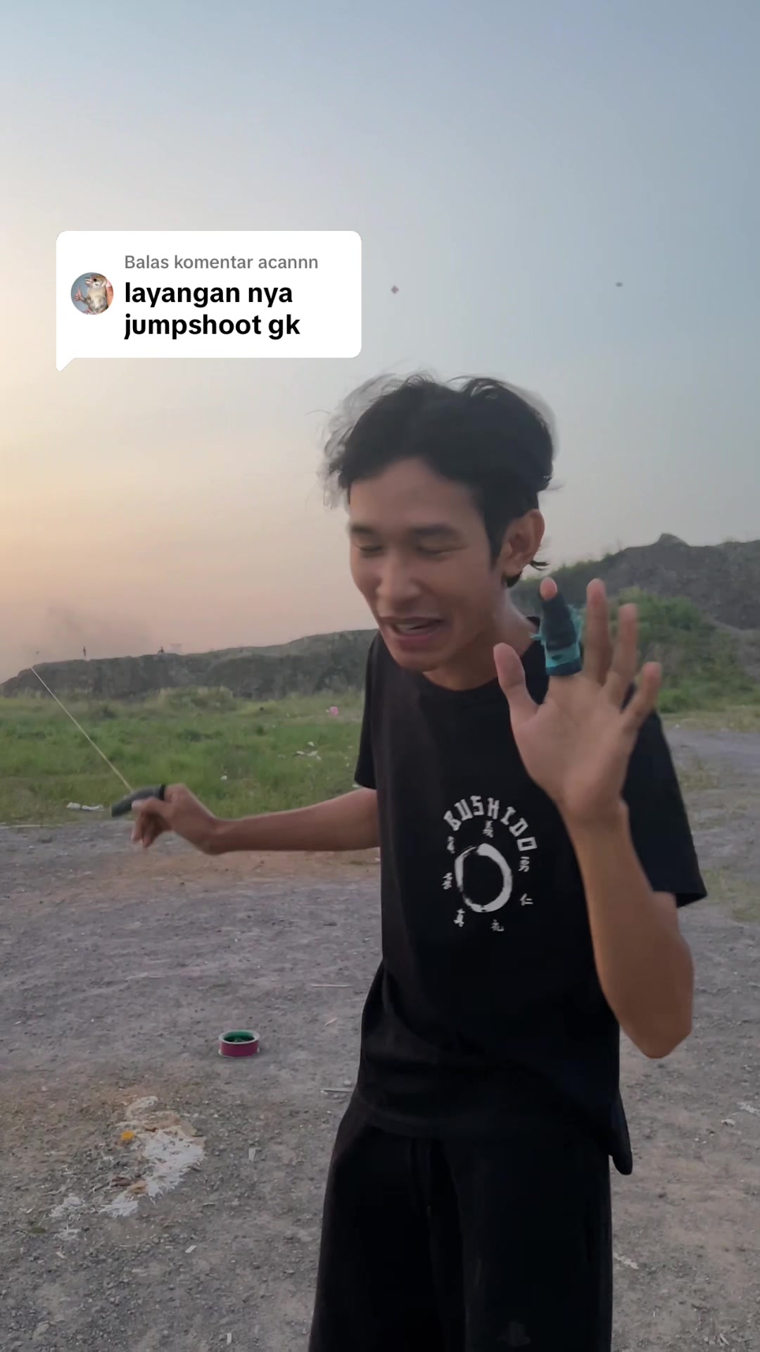 @FRONTAL GAMING KITE