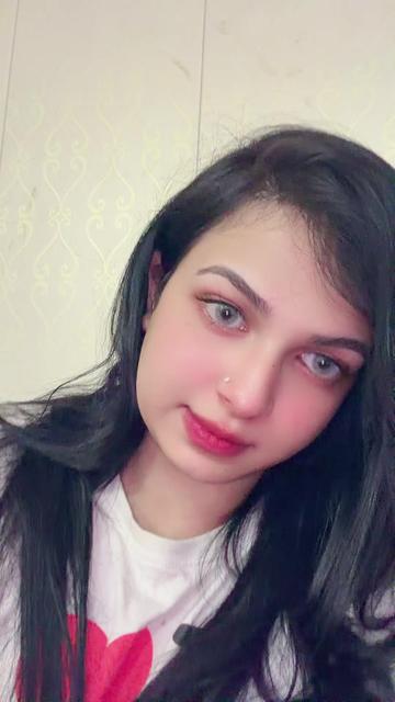 @alyzamughal_4