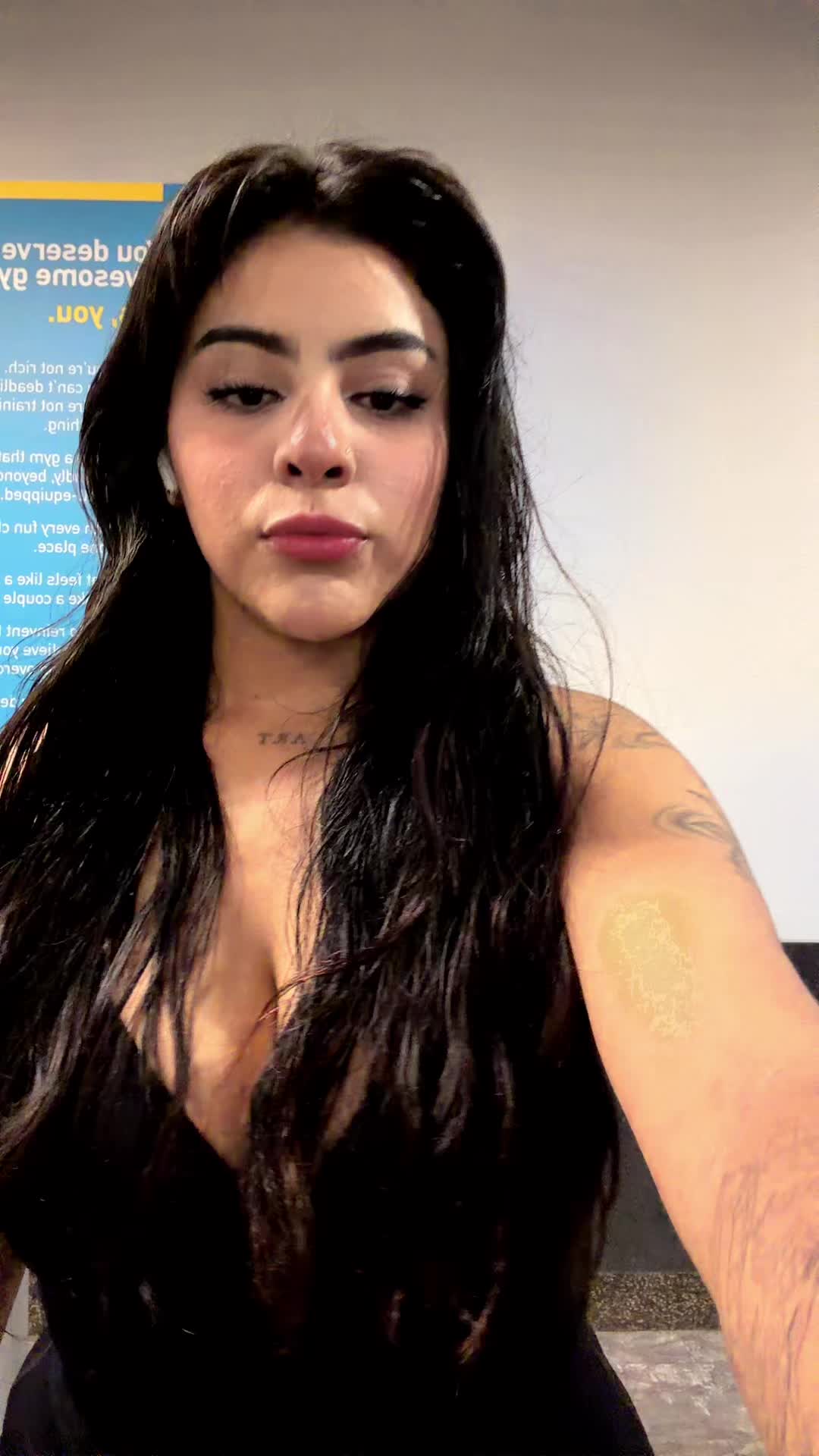 @Ara