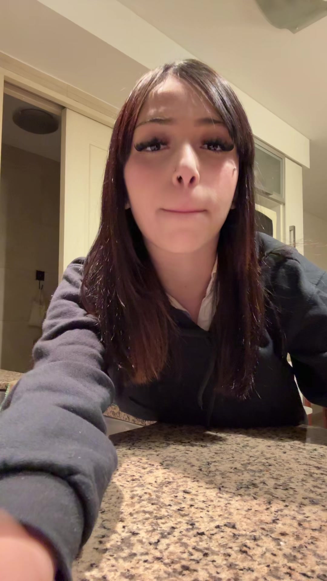 @avi🤍