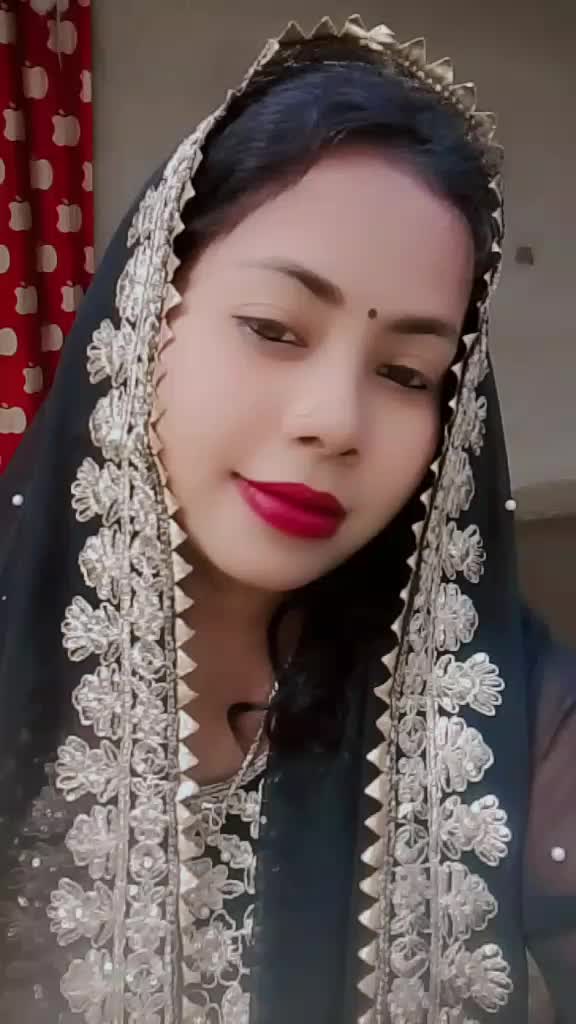 @Aliya Khan