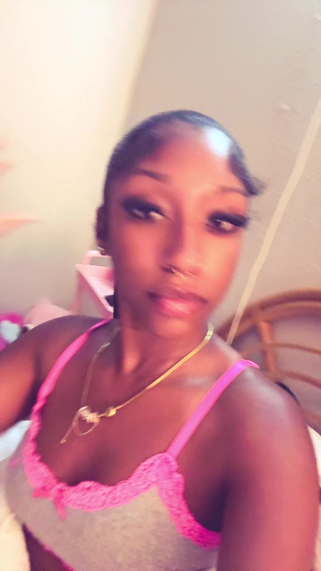 @sarahfreakingglynn