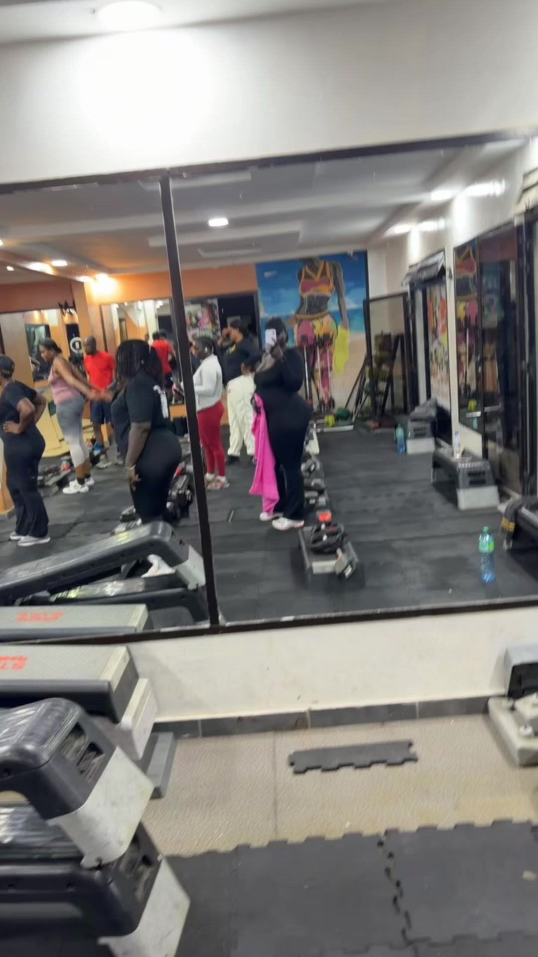 @Bbmita saliou linternational🥳